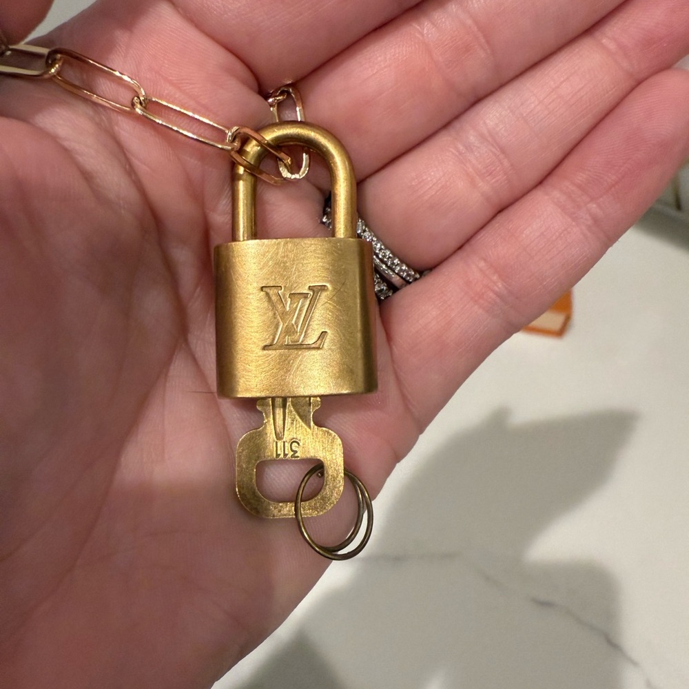 Authentic Louis Vuitton lock and key Necklace #311 - Picture 7 of 9
